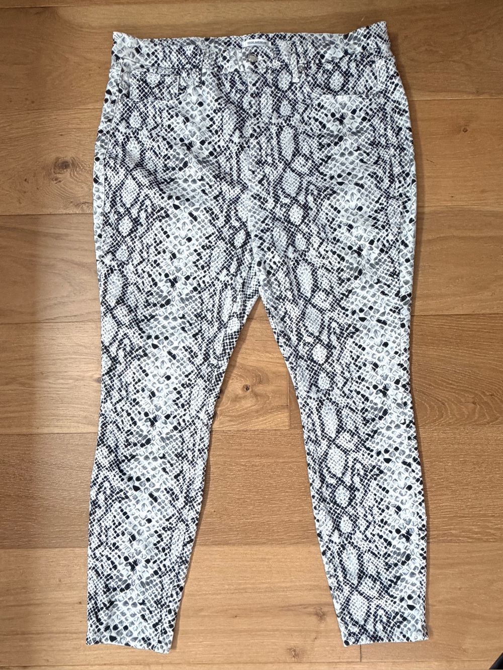 Good American Skinny Jeans Wms 22 Snake Print Good Waist Stretch Mobwife Plus